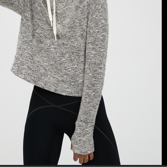 Aerie Snowday mock neck sweatshirt - Picture 9 of 9
